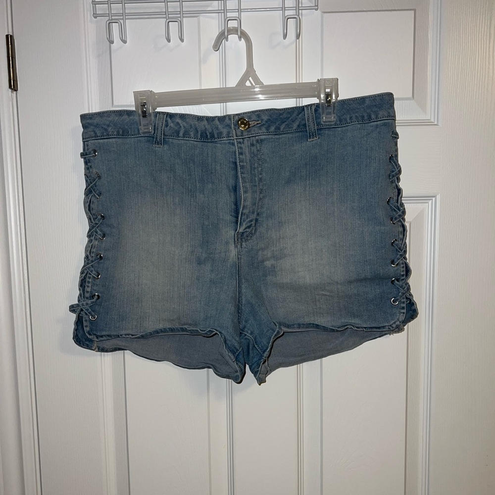 Light Blue Denim Jean Shorts - Lace Up Sides - size 16 - forever 21